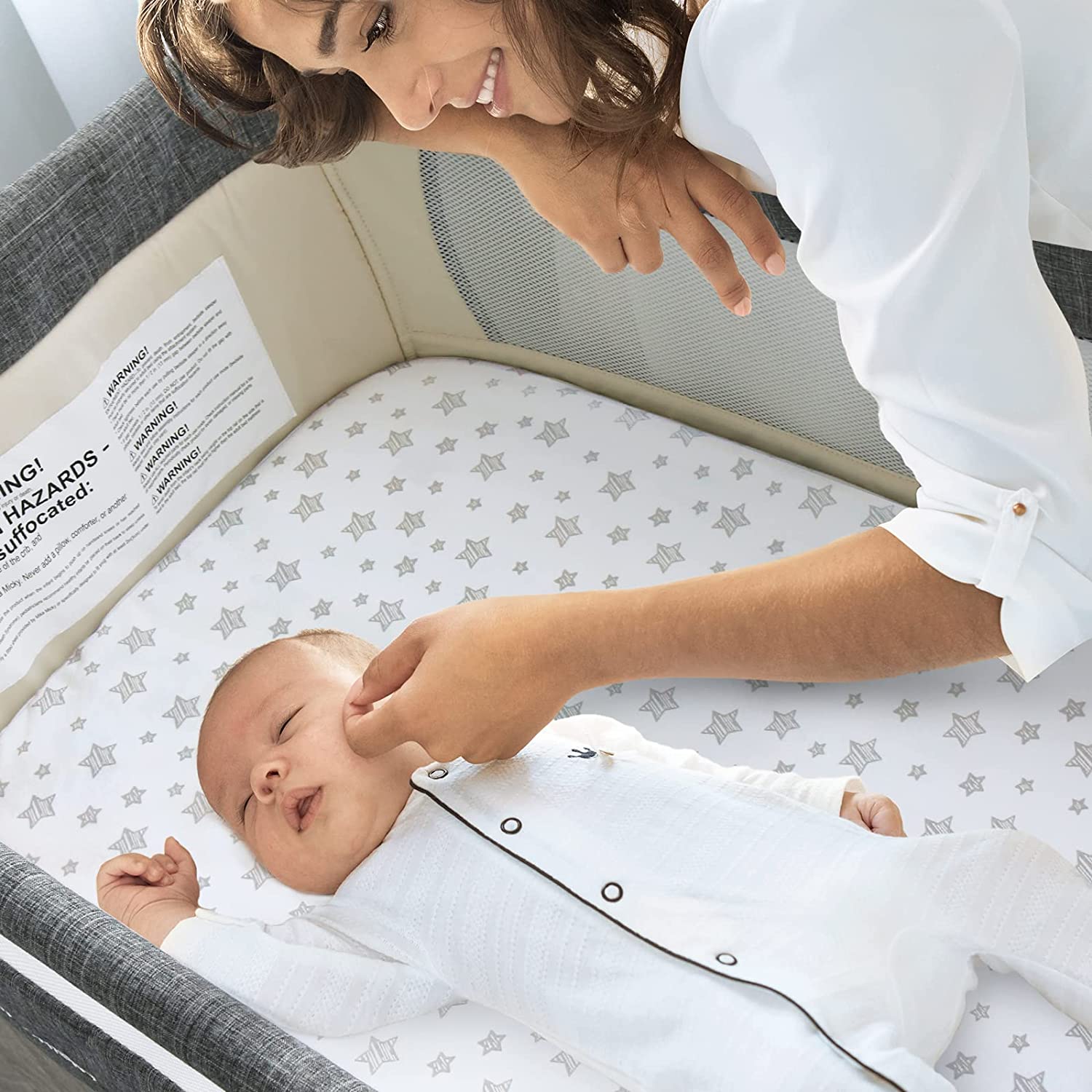 Waterproof bassinet cover hotsell