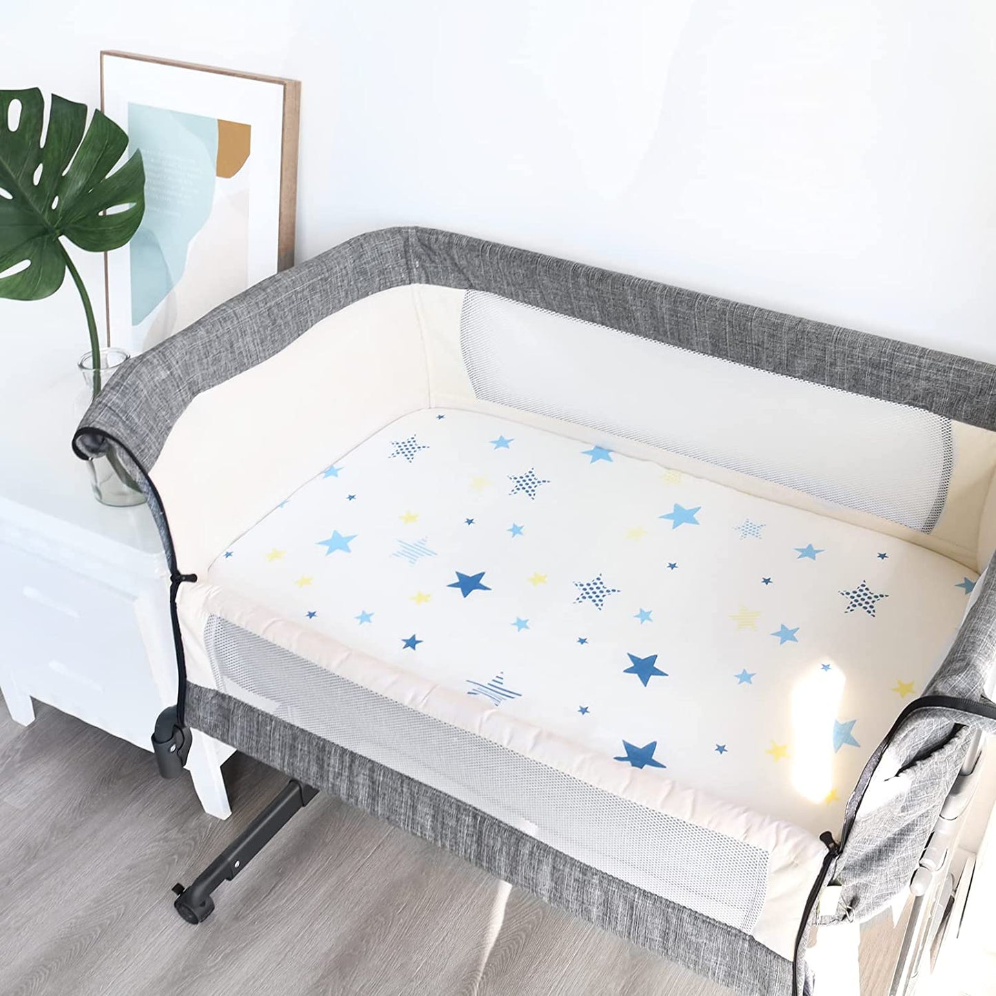 Shop by Size - Muslin Bassinet Sheet, 2 Pack, Ultra Soft and Breathable Bamboo and Cotton, Star & Fox